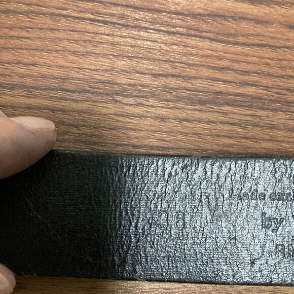 Genuine Black Leather Mens Belt with Brass Buckle. Size 38. Made in USA. - Picture 5 of 6